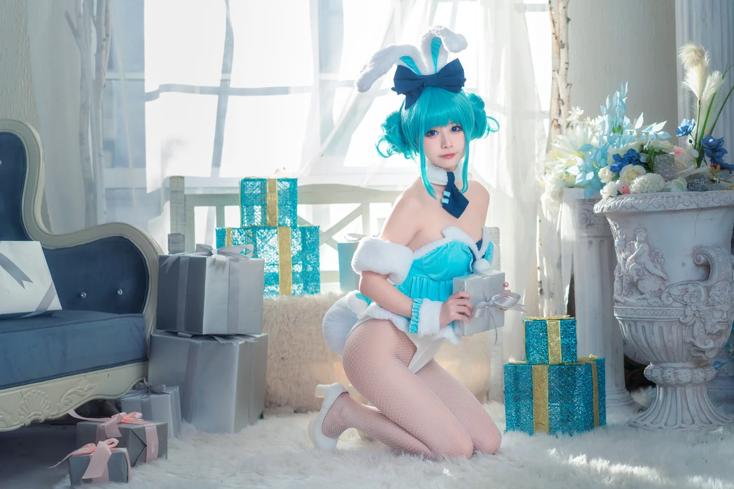 猫大人 - 初音白兔 [24P-280MB] tg@simisebaisi 【丝足阁】009.webp